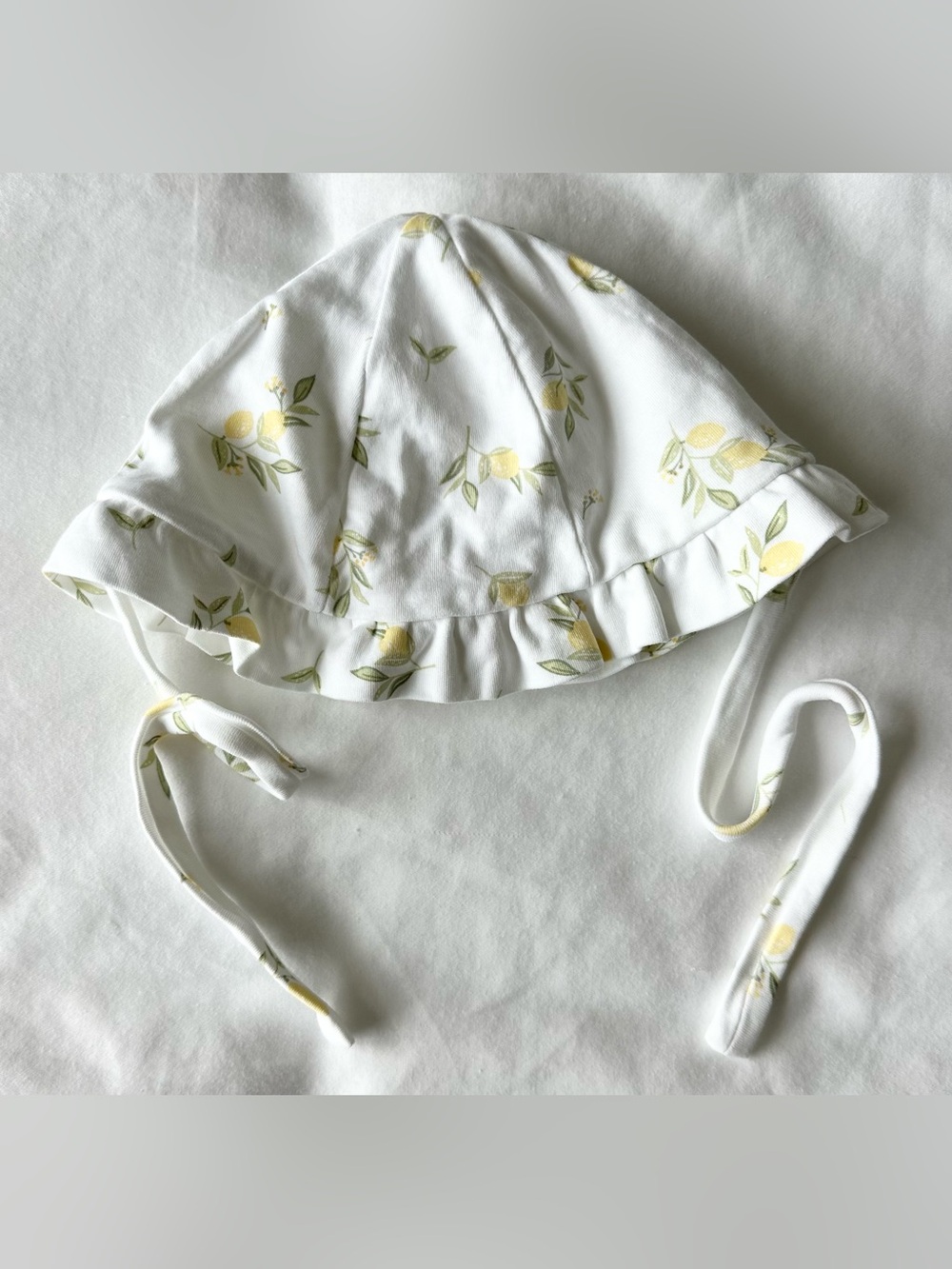 Like New! BABY BOMBOM Sun Bonnet with Lemon Print Size 3-6M